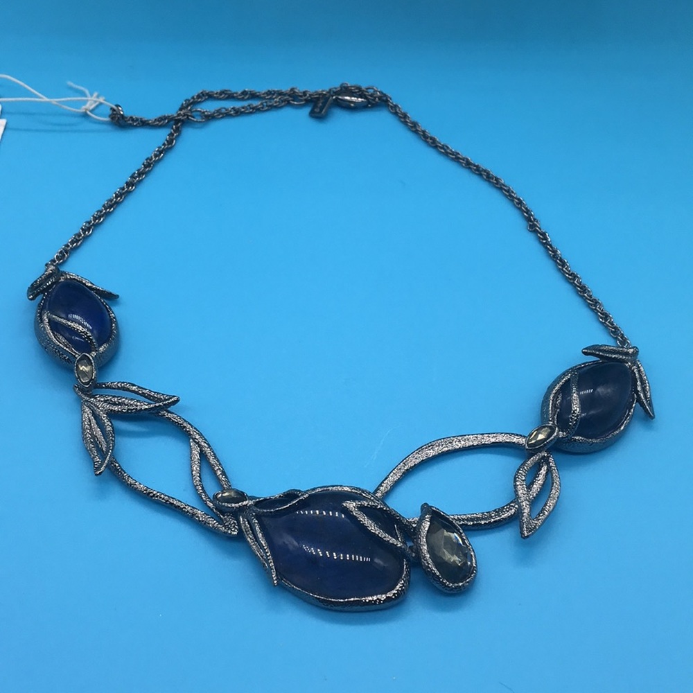 Vintage Custom Cut Doublet Leaf Link Necklace